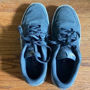 Puma Caracal Suede 370304-09   Gray  9.5